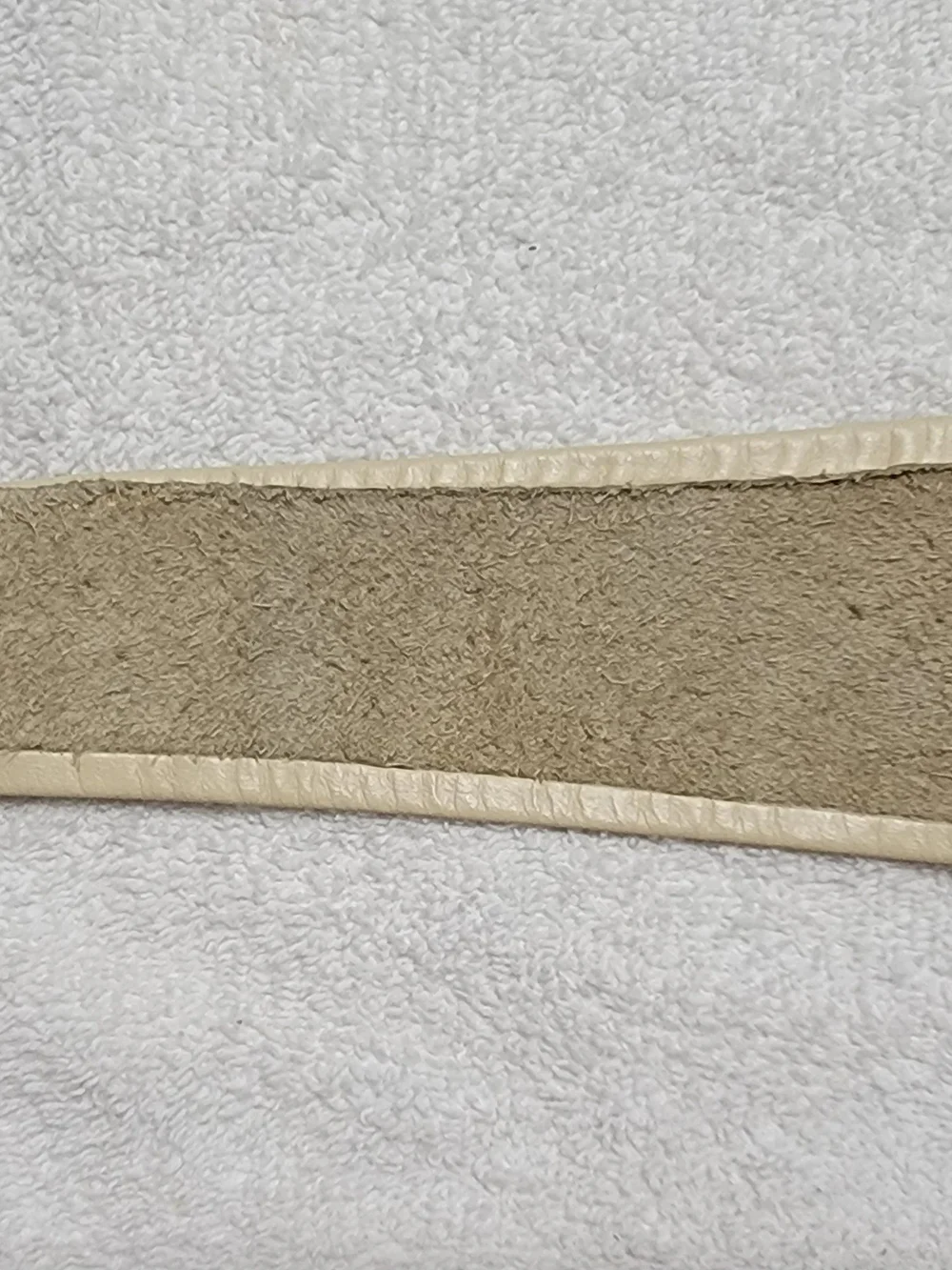 Vintage Women’s Braided Vegan Leather Tie Belt in Beige EUC